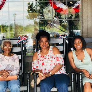 Meet your Posher, Terrica